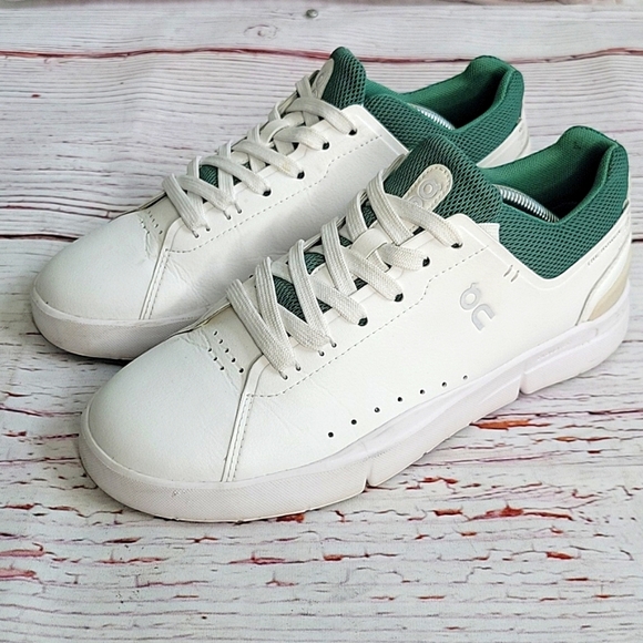 ON RUNNING The Roger White and Green Leather Sneakers Women's Size 7 - Picture 9 of 9